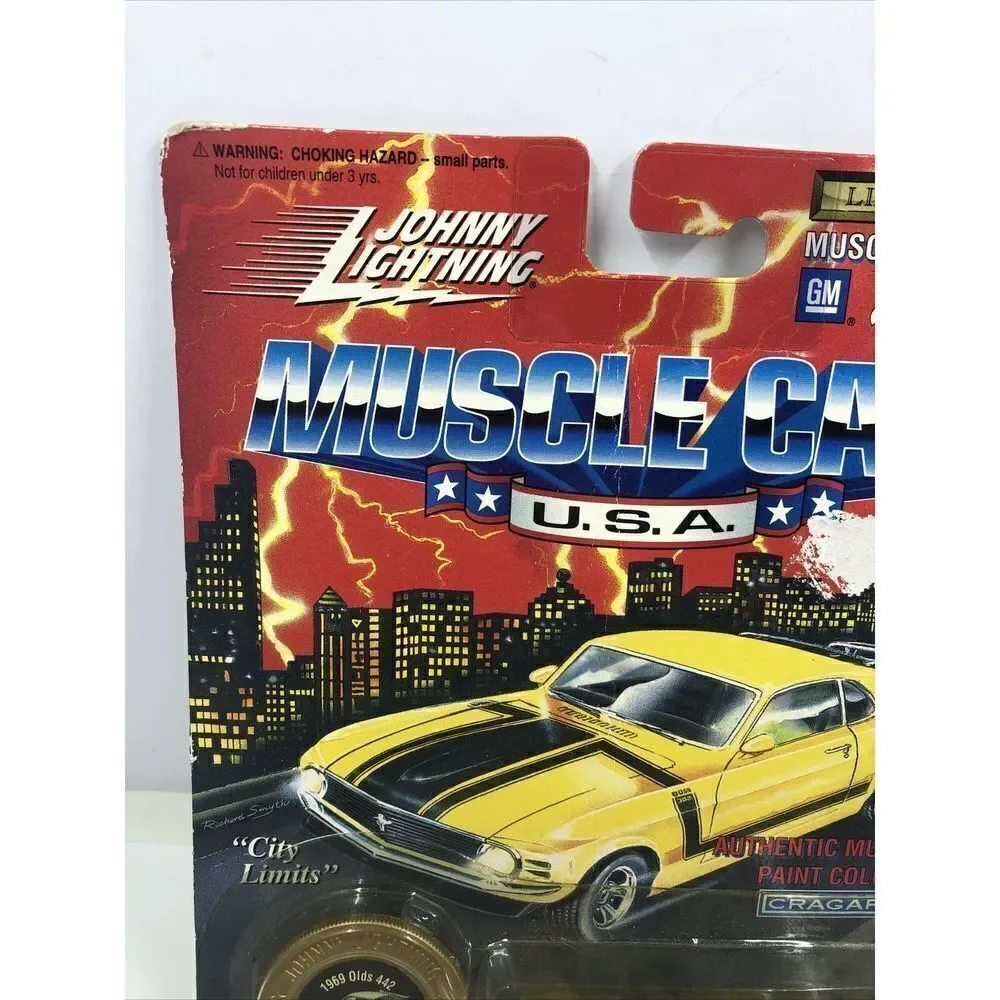 Johnny Lightning Muscle Cars USA 1969 Olds 442 Yellow Diecast 1/64 Series 9